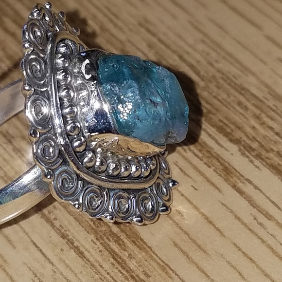 New Sterlibg Silver Aquamarine natural cut ring Size 8.5 - Picture 3 of 7